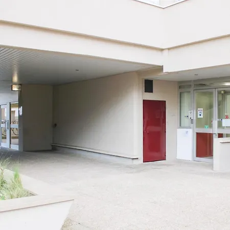 Spacious T1 With Wifi Near Paris * 몽트뢰유
