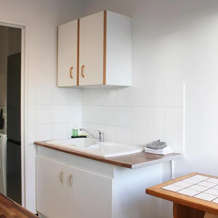 아파트 Spacious T1 With Wifi Near Paris *